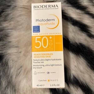 White and Orange Suncare SPF 50+